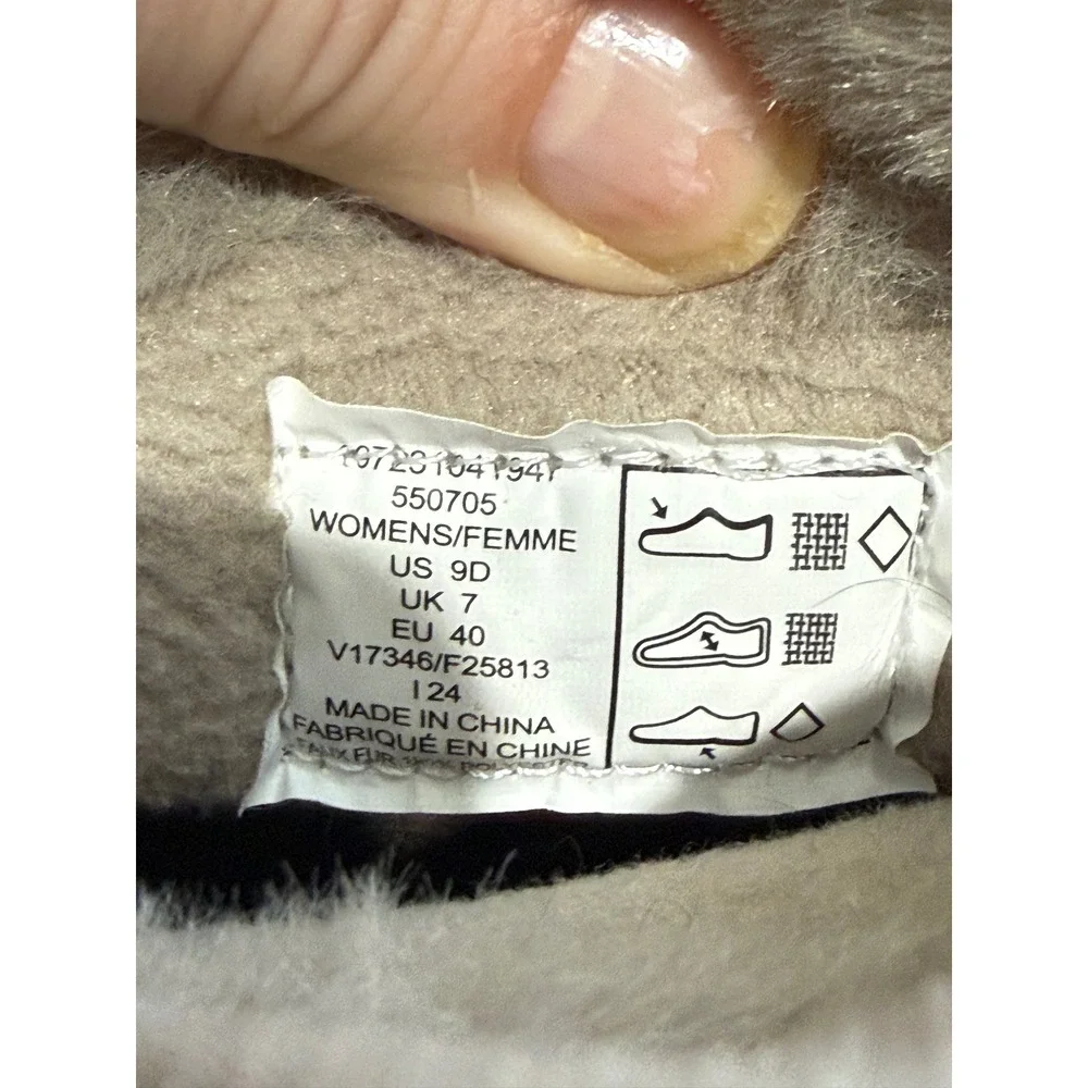 Lands End Womens 9D Insulated‎ Winter Boots Tan Beige Faux Fur Bungee 550705